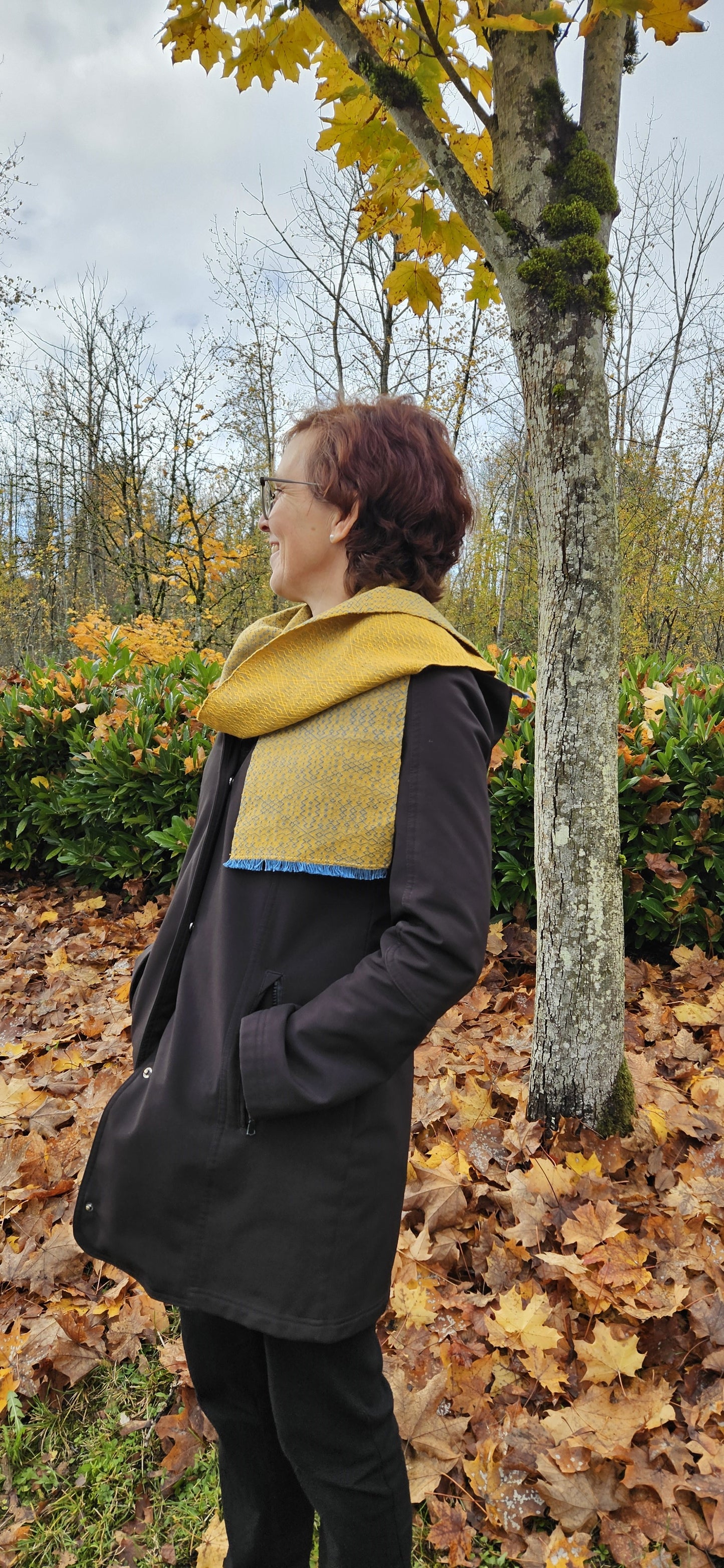 Gold scarf